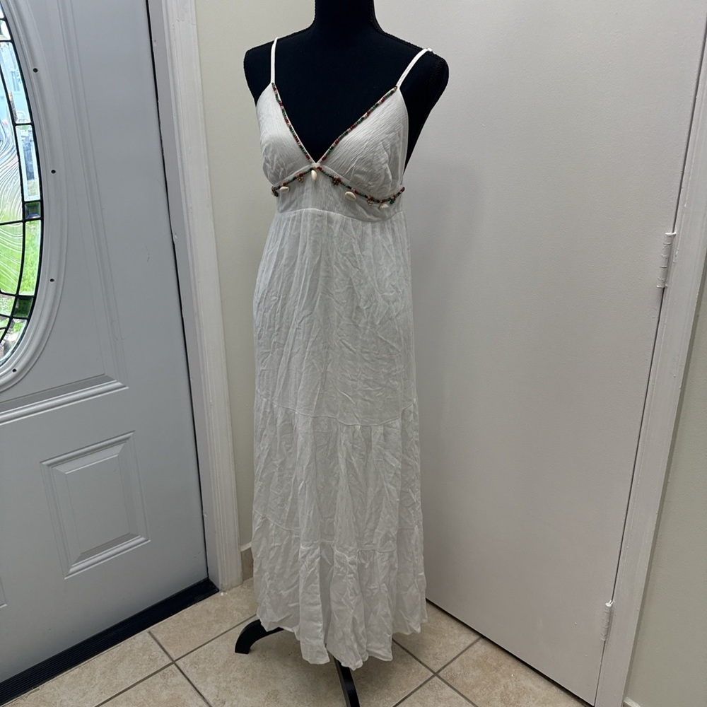 Chic White Maxi Dress with Beaded Accents